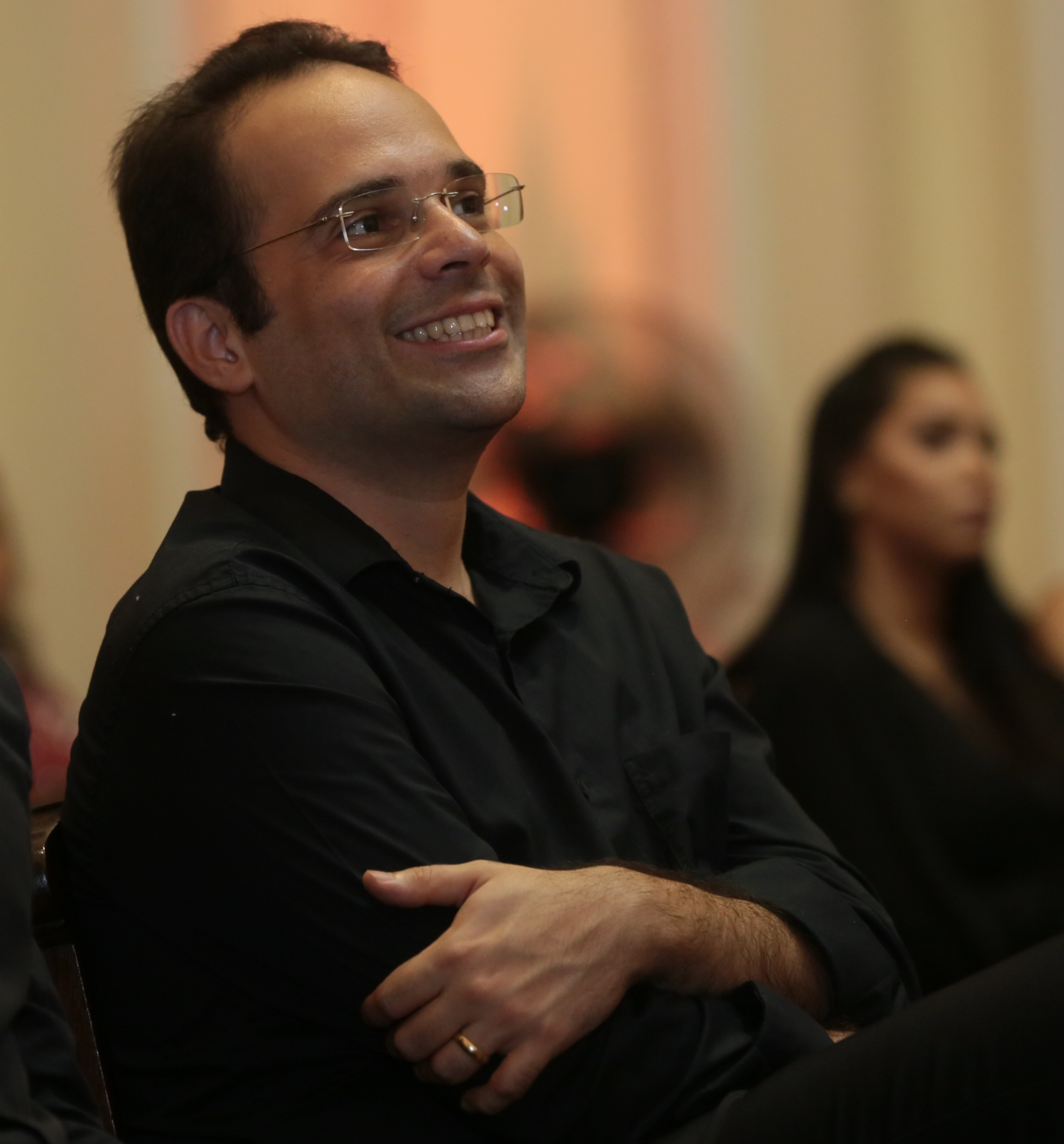 Dr. Jorge Ferraz — Advogado